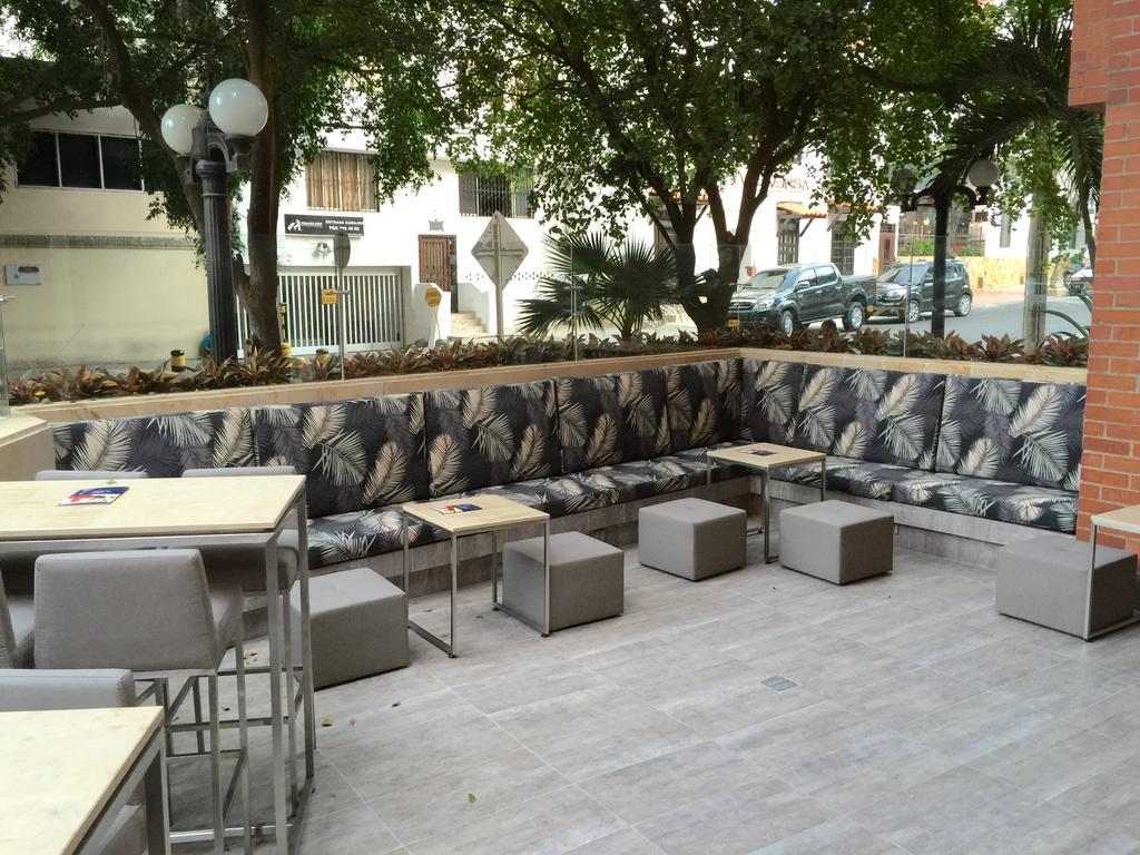 Hotel Dann Carlton Cali Exterior photo