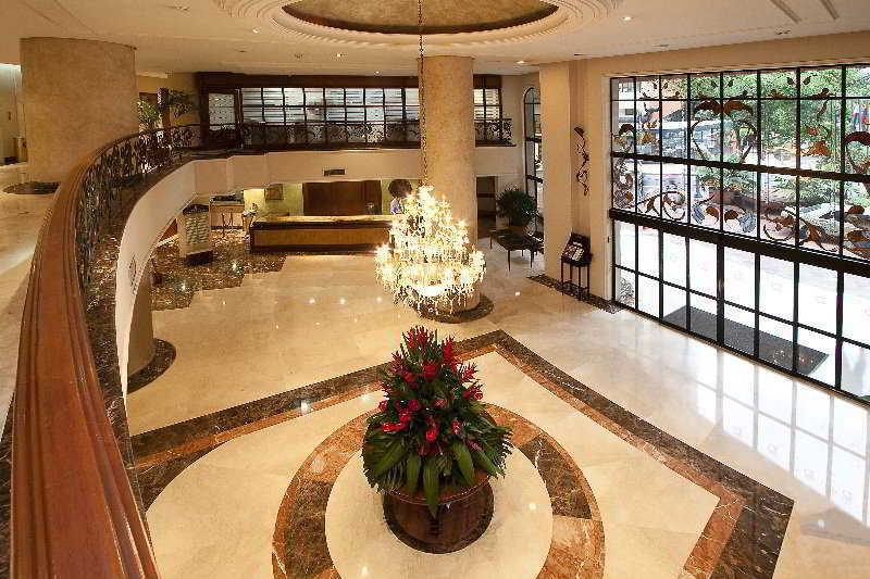 Hotel Dann Carlton Cali Exterior photo