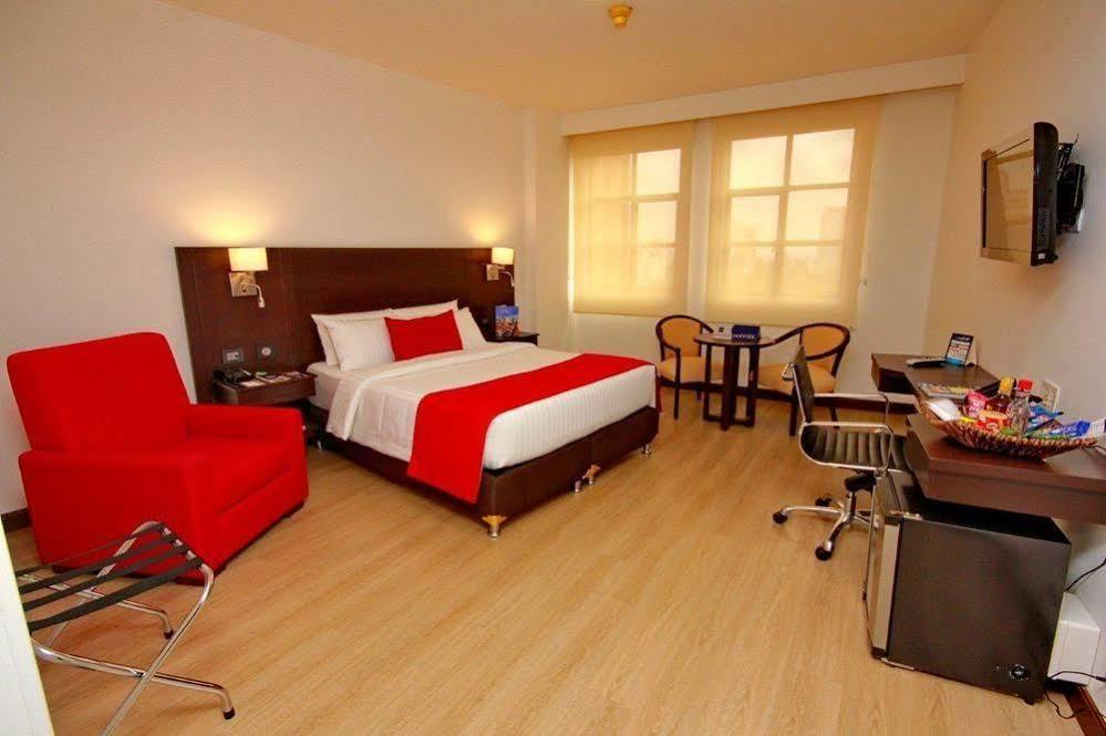 Hotel Dann Carlton Cali Exterior photo